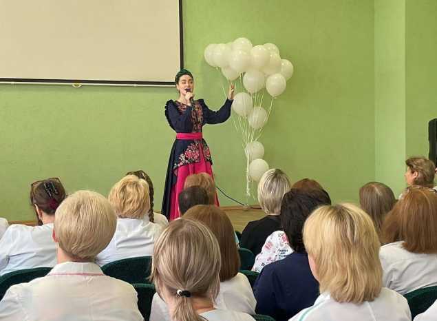 Марта Серебрякова выступила в Пензенском областном госпитале